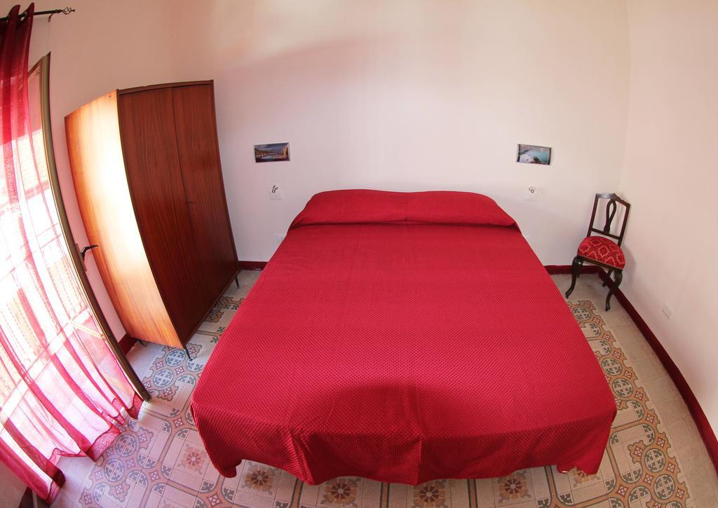 Ferienwohnung La Melagrana Castellammare del Golfo Zimmer foto